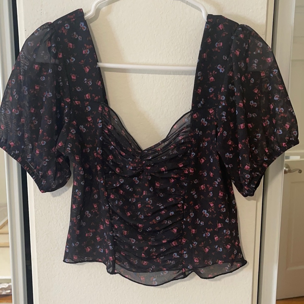 NEVER WORN black floral top